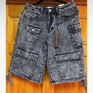 Madden Girl STYLISH Acid Wash Denim Cargo Skater  Shorts – NEW – Size 5